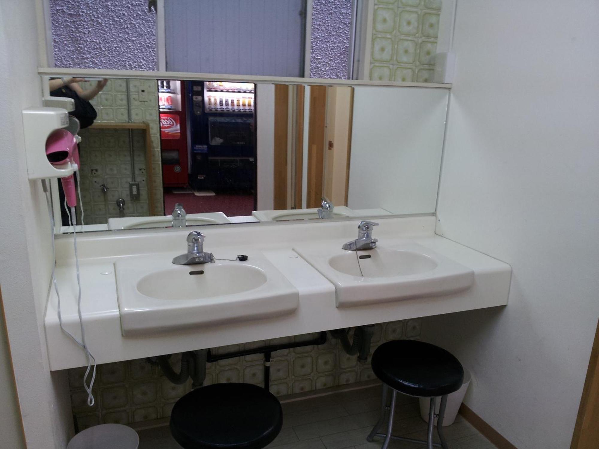 Business Hotel Taiyo Ōsaka Extérieur photo